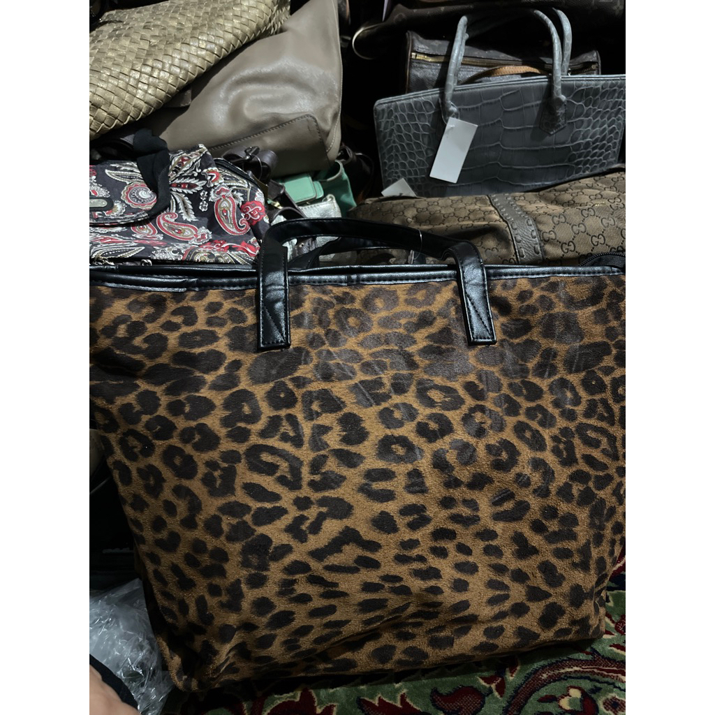 ToteBag Leopard Bludru Preloved