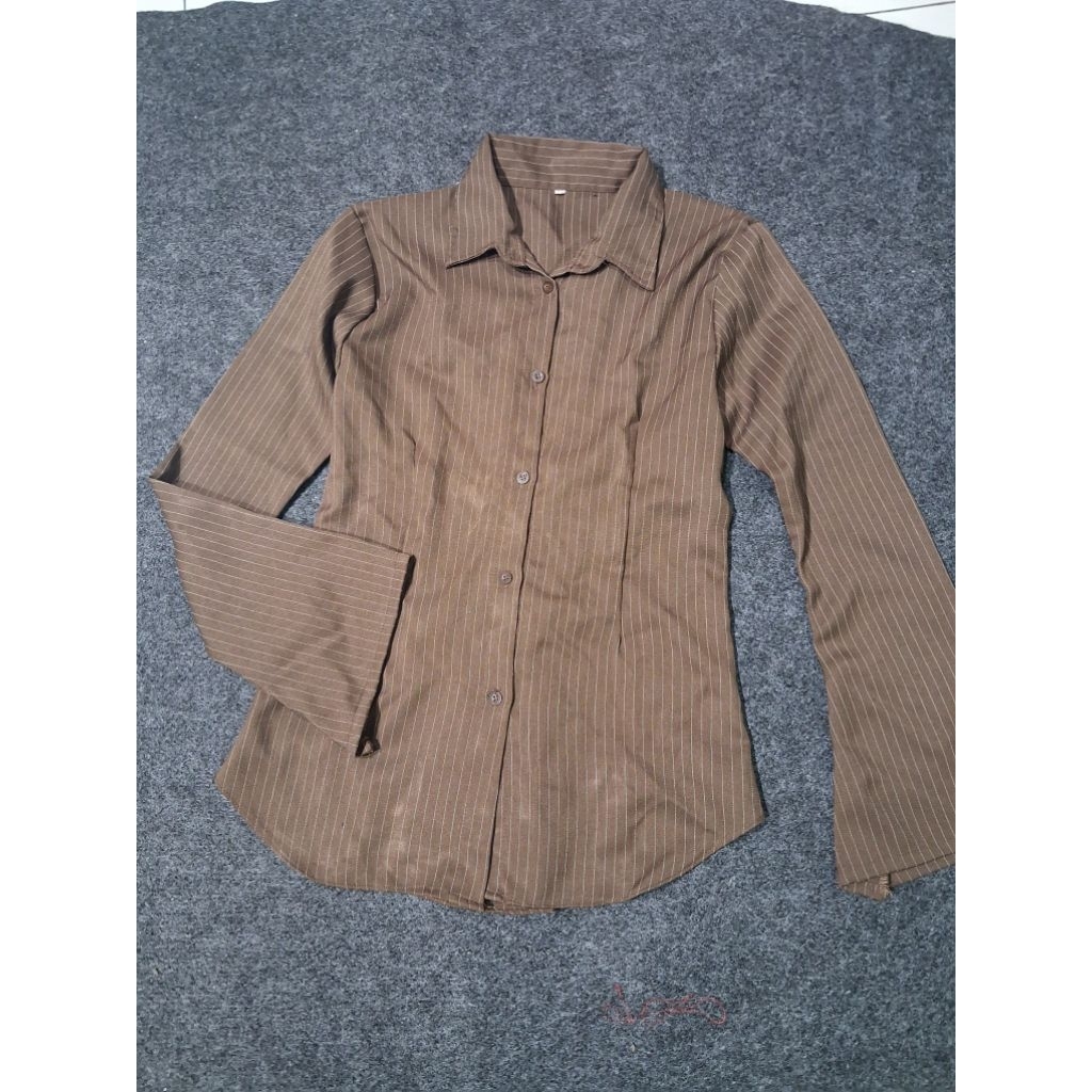 preloved kemeja slimfit