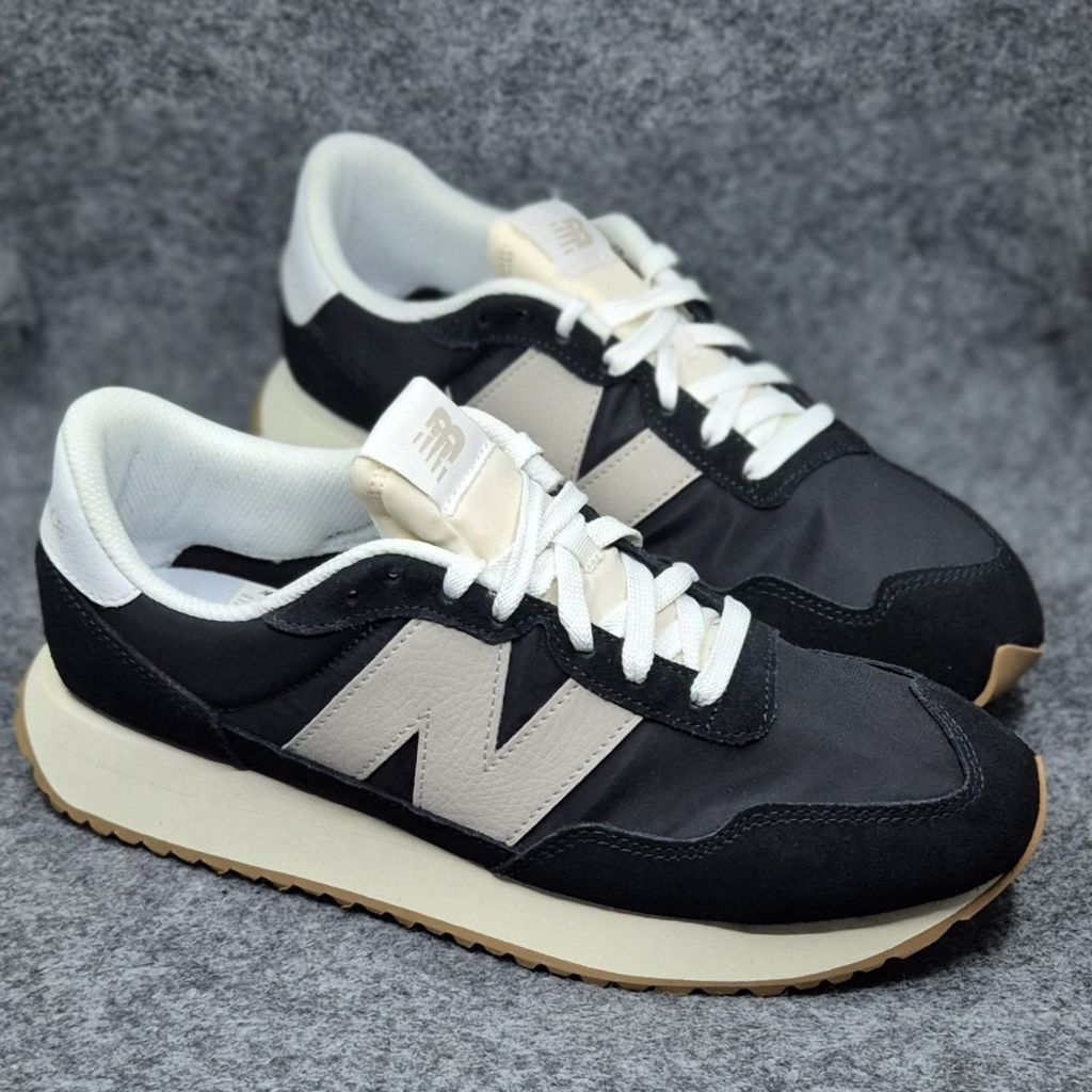 Sale sepatu NB 237 black white mens sneakers original sepatu kasual pria hitam