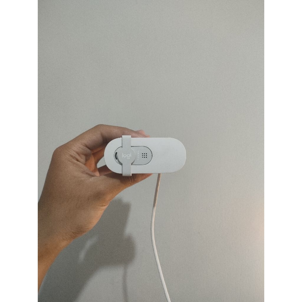 Webcam Logitech Brio 100 Full HD - Bekas - Preloved