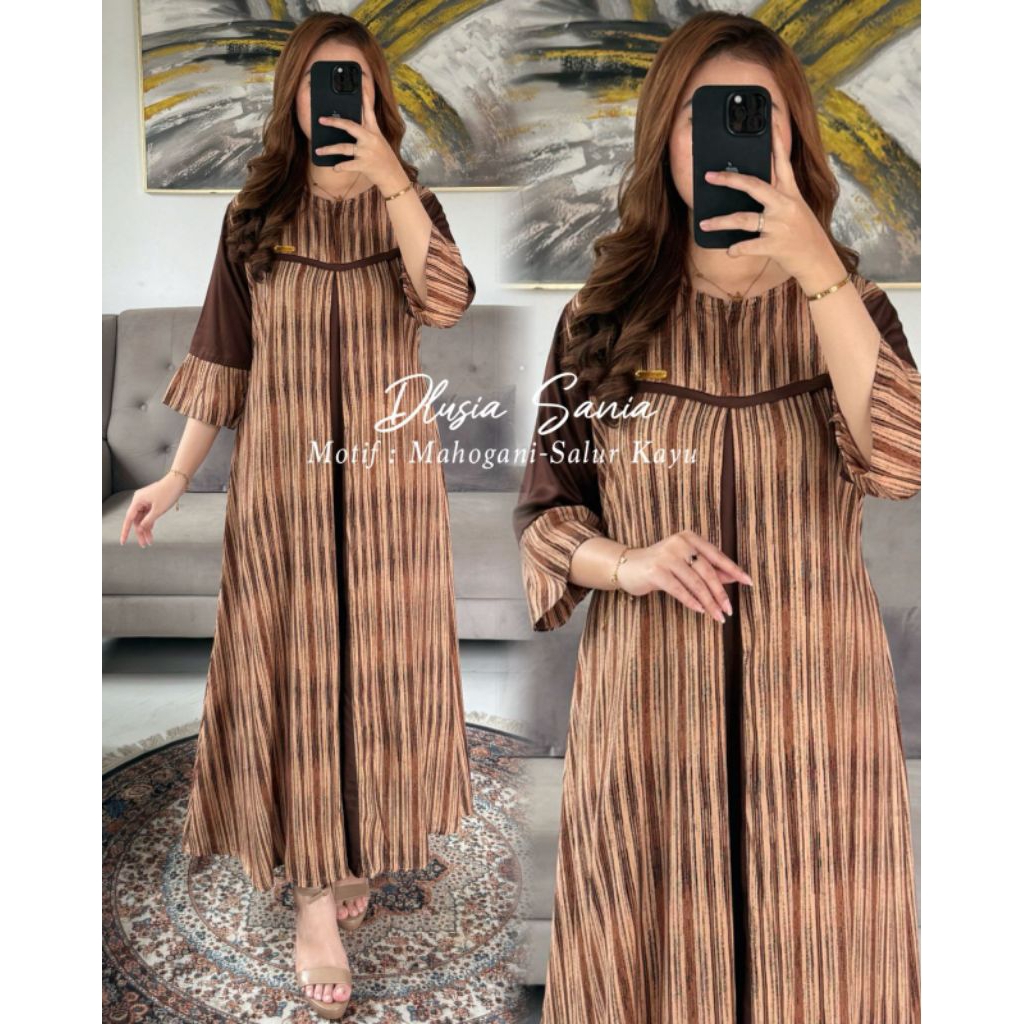 Dlusia Sania MIDI Dress by Dlusia Premium