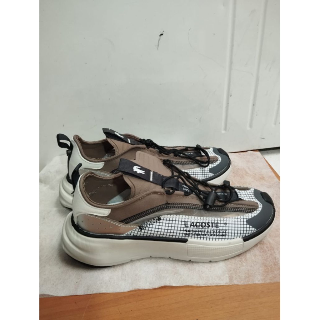 Sepatu Running Sneakers Lacoste Like New