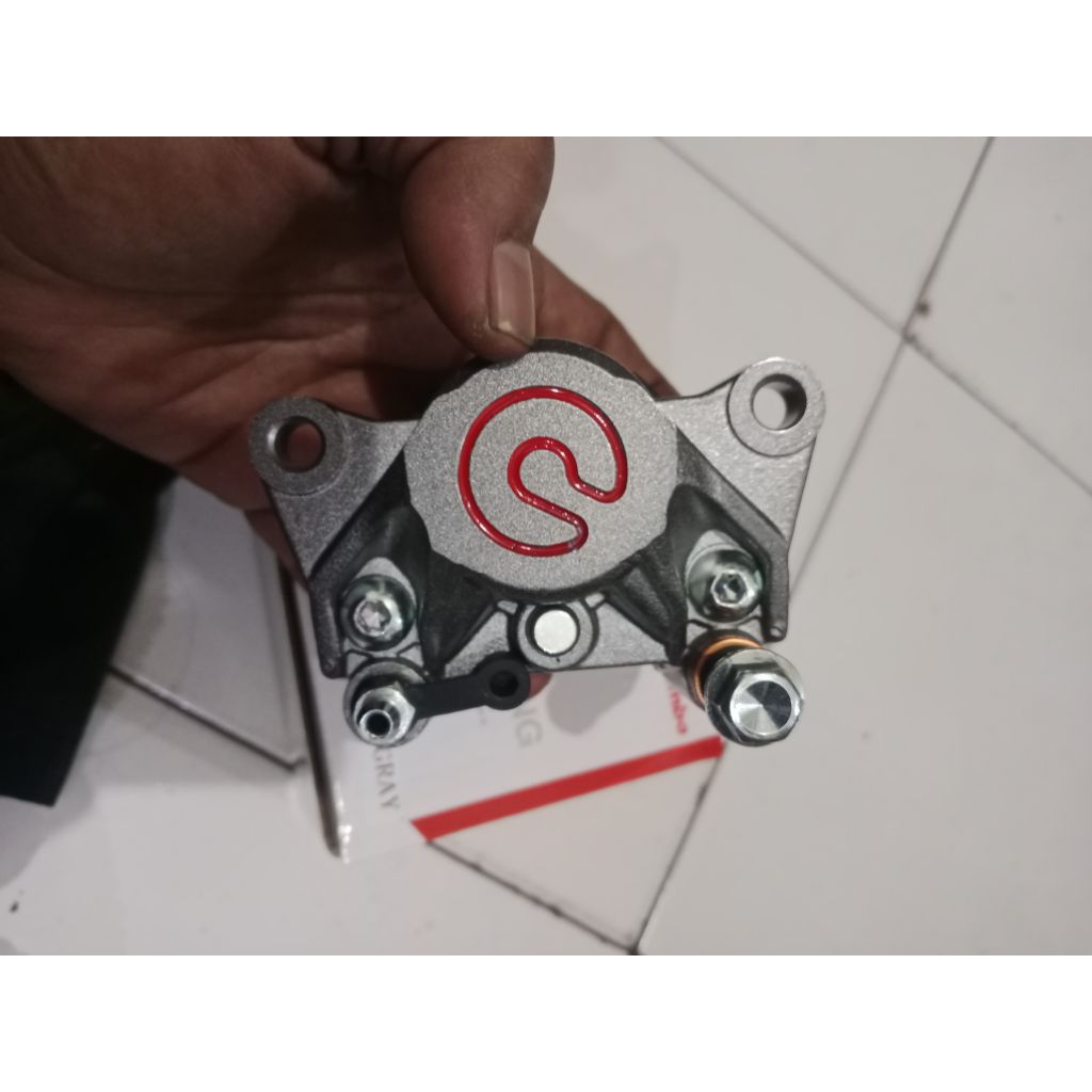Caliper brembo 2 p kiri kaliper brembo kiri 2P honda beat scopy grey original