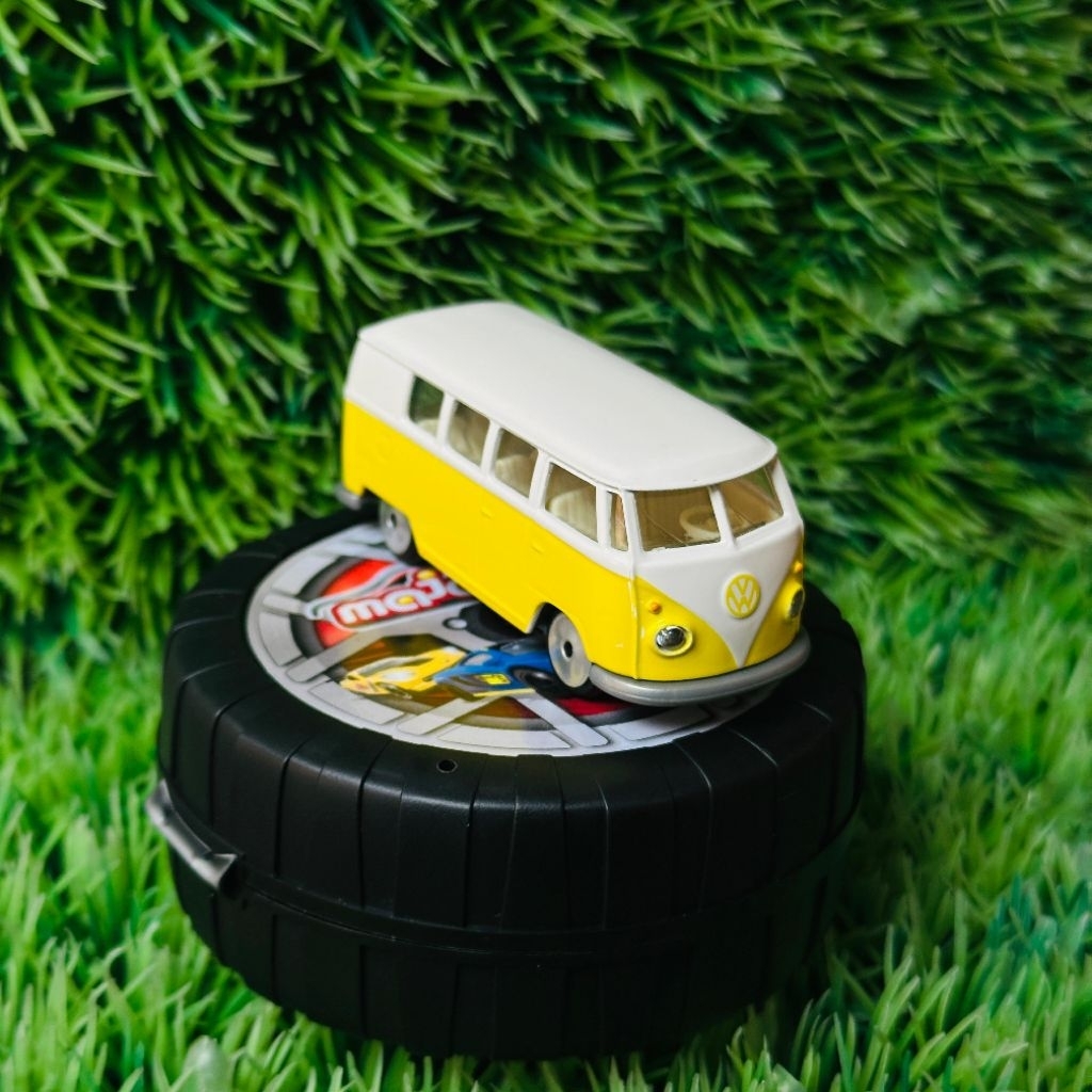 Majorette VW T1 Yellow + Box