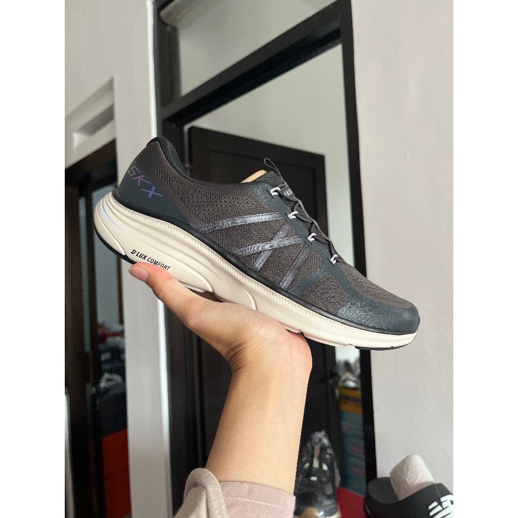 SEPATU WANITA SKECHERS RELAXED FIT SPORT ACTIVE COMFORT 2.0 VICTORY ORIGINAL 104474BLK