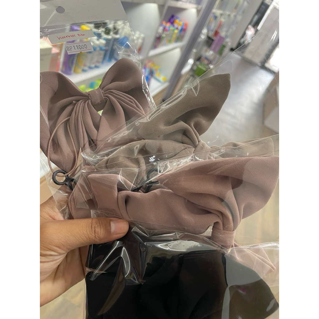 Konektor Masker Pita Satin Warna
