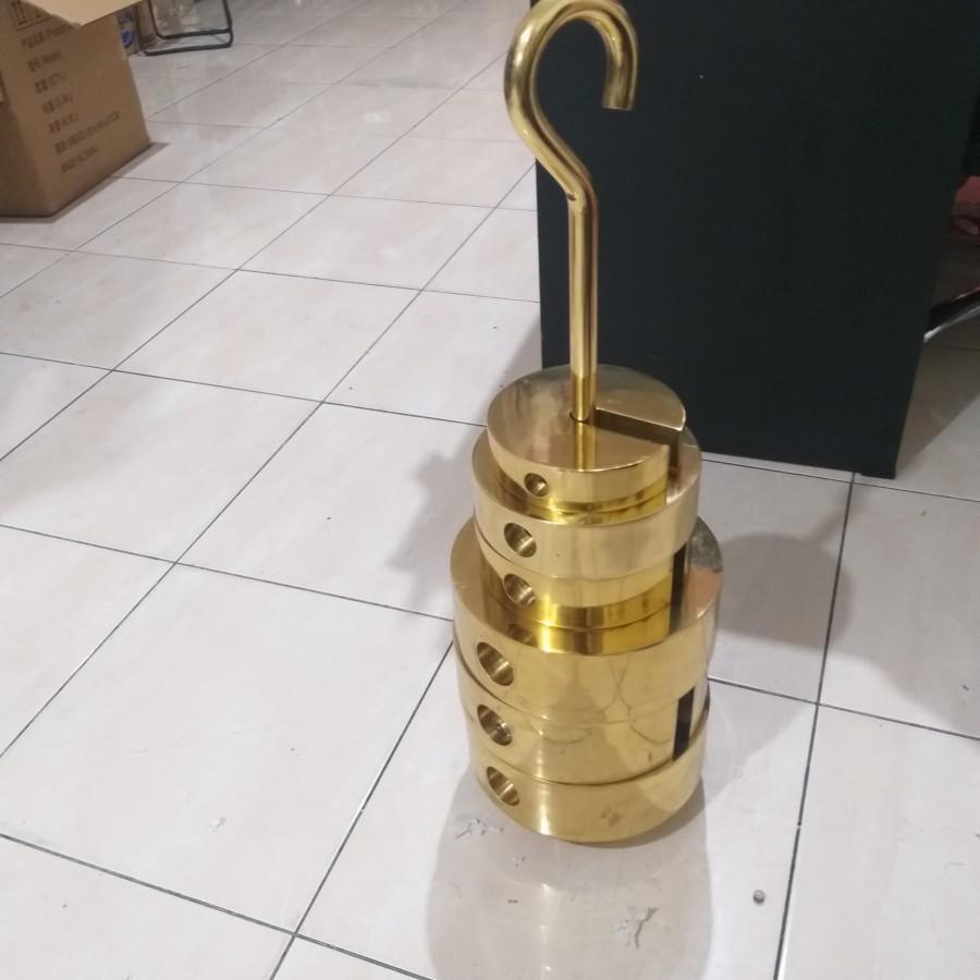 batu timbangan dacin logam kuningan