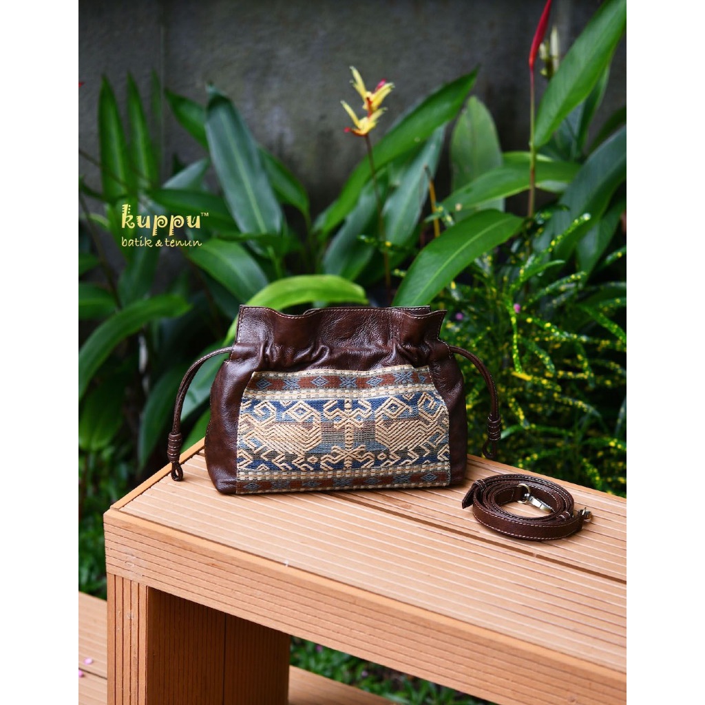 Rubi Bag Pouch & Crossbody bag by Kuppu Batik Tenun