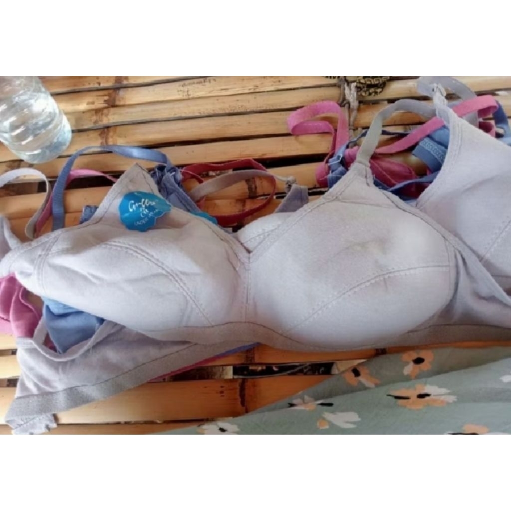 Bra Dewasa Bra tanpa kawat//Bra busa tipis // Bra dewasa kekinian