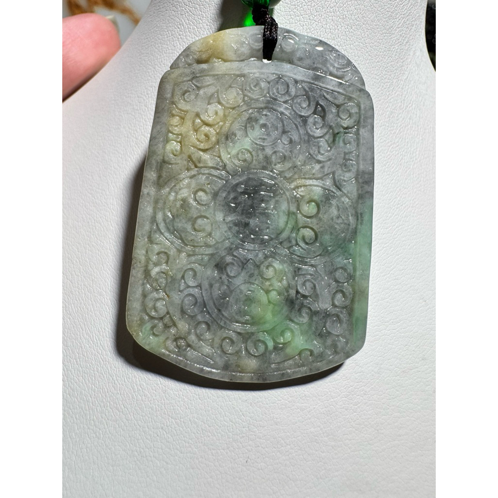 Liontin Giok Multicolor FU & Ruyi