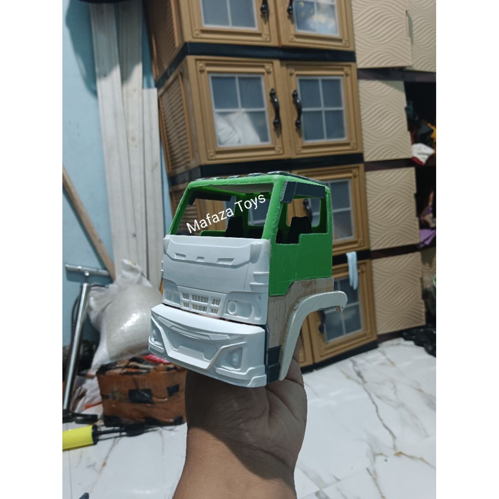 KABIN truk plastik modif Elf macan