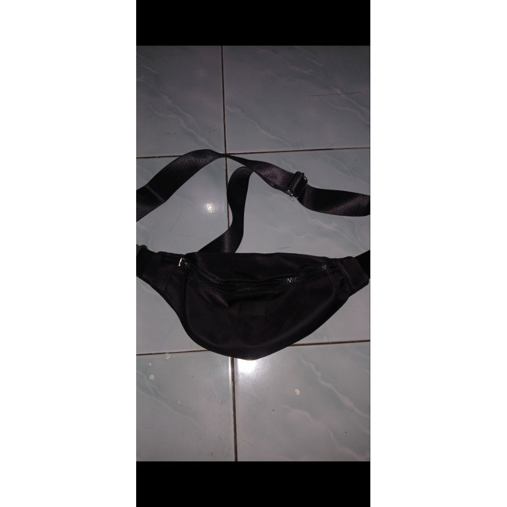 GUDIKA Tas Pinggang / Sling Bag Waterproof / Anti Air