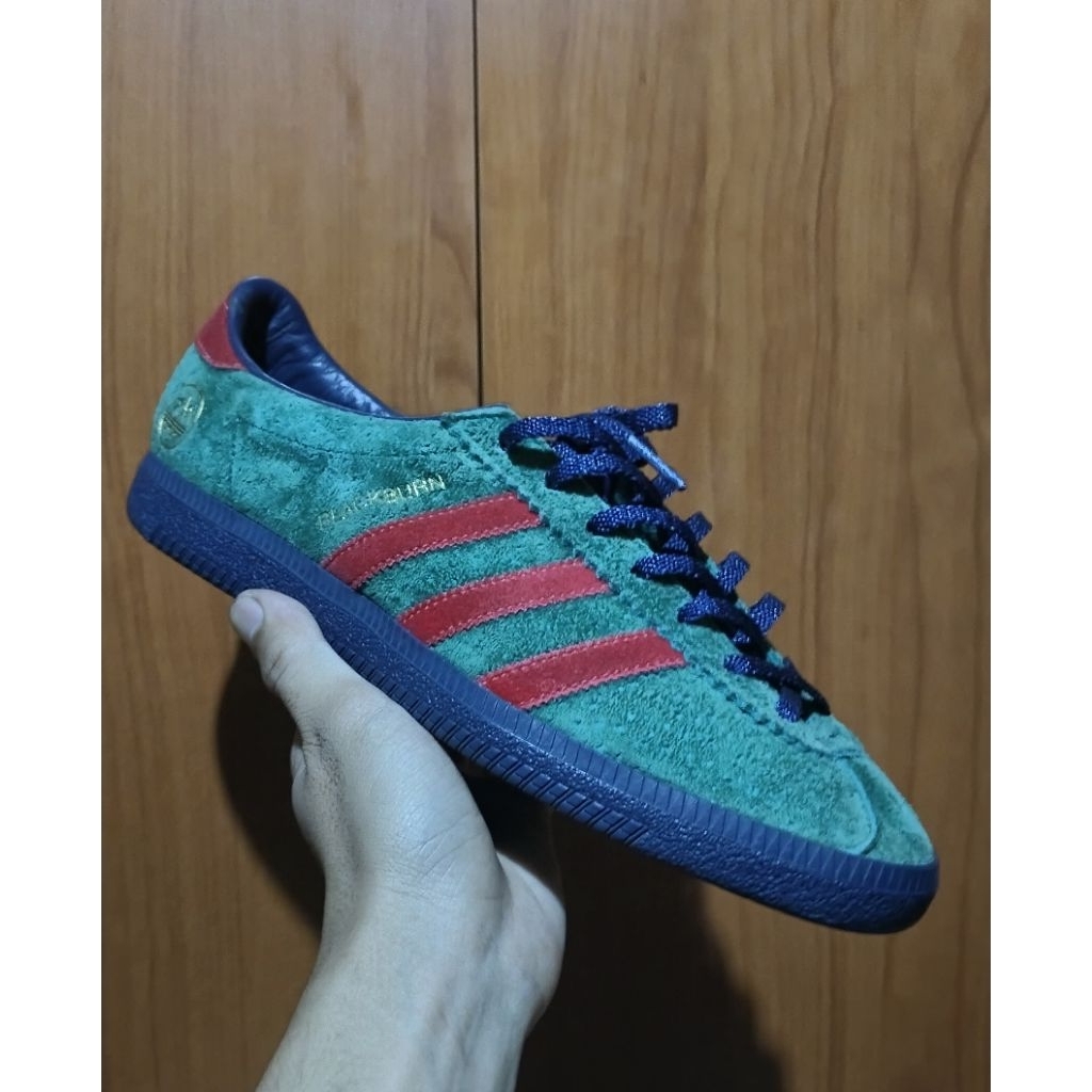 adidas Blackburn