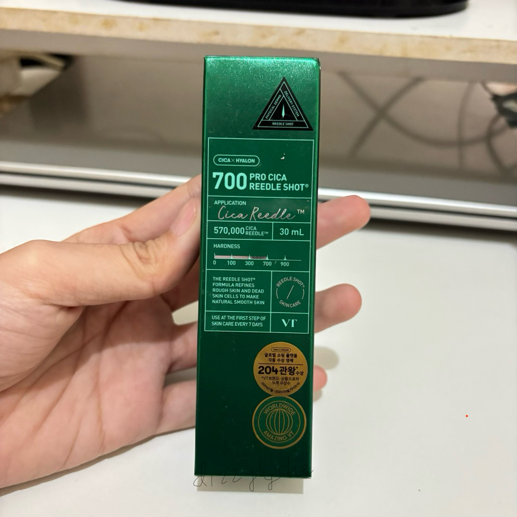 VT Cica Reedle Shot 700