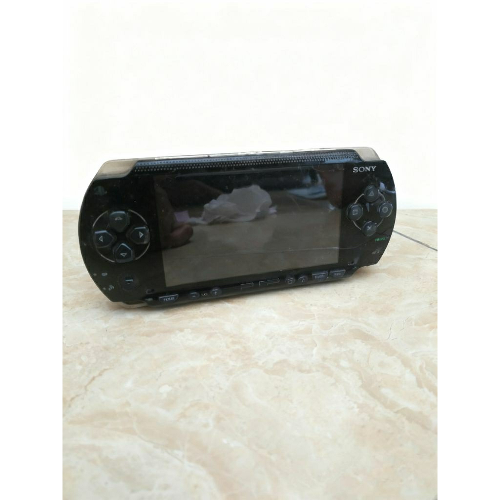 Konsol Game Sony PSP 1000 - Kondisi Bekas Mati Total
