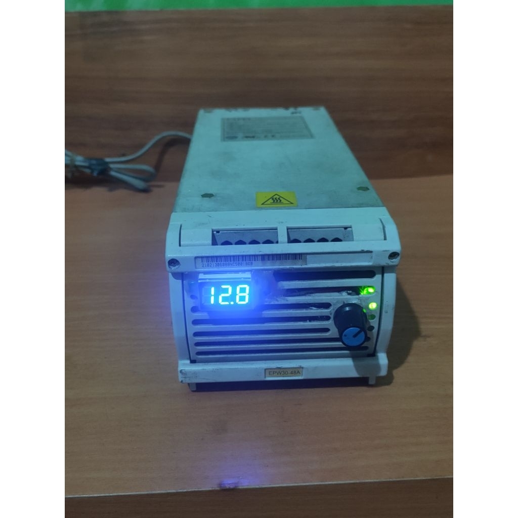 power suplay/supply switching vapel epw30-48a adjus voltase