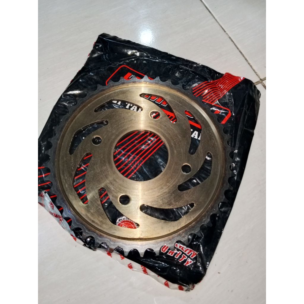 gigi tarik belakang satria fu 43t