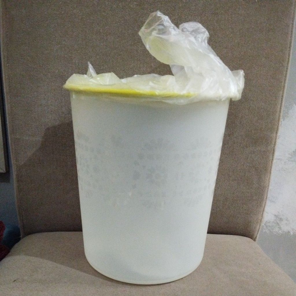 moscan toples tupperware 4L BARU 1 pcs tutup kode D