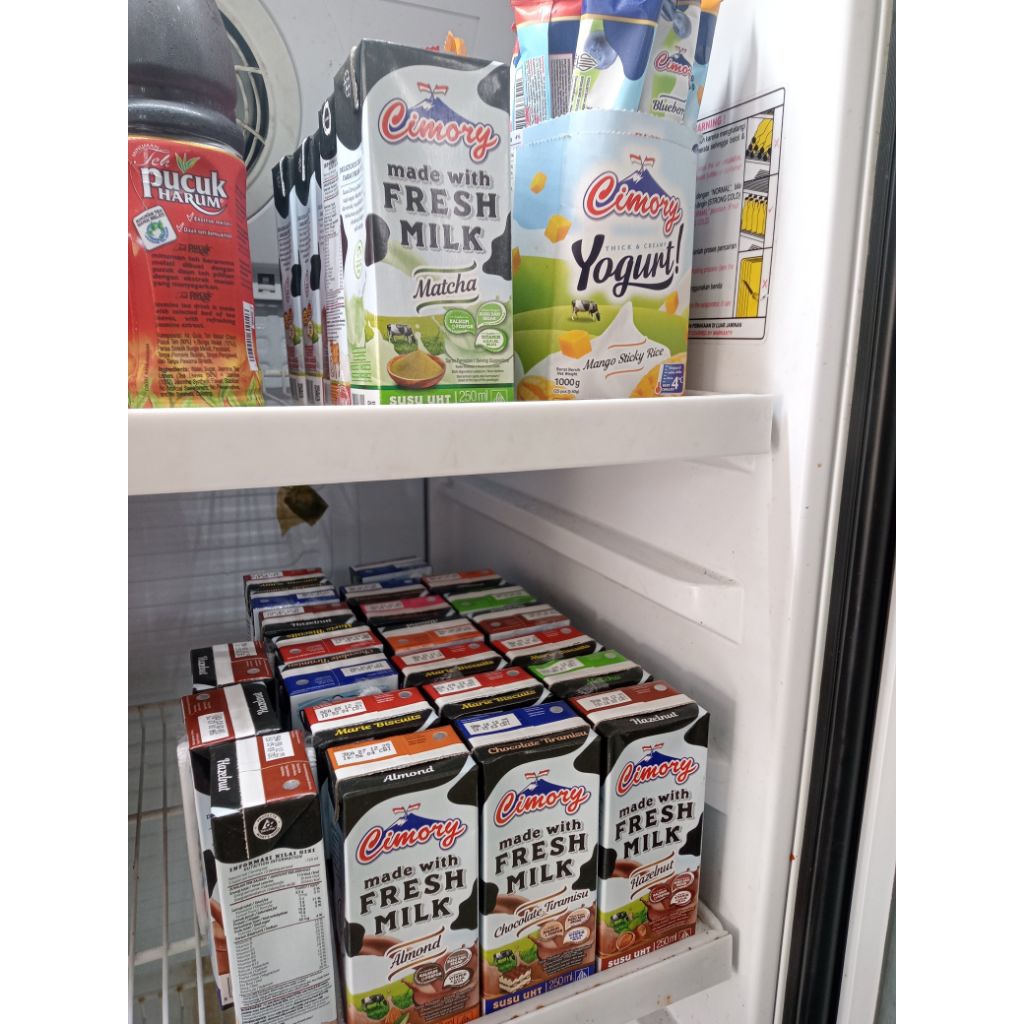 Susu UHT Cimory 250ml - Rasa Marie Regal, Bebas Laktosa, Pilihan Cemilan Sehat