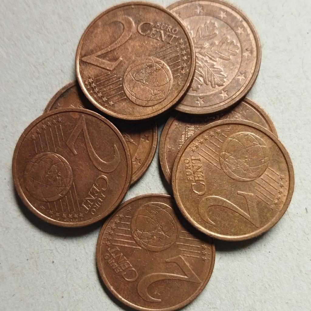 Koin 2 cent euro acak