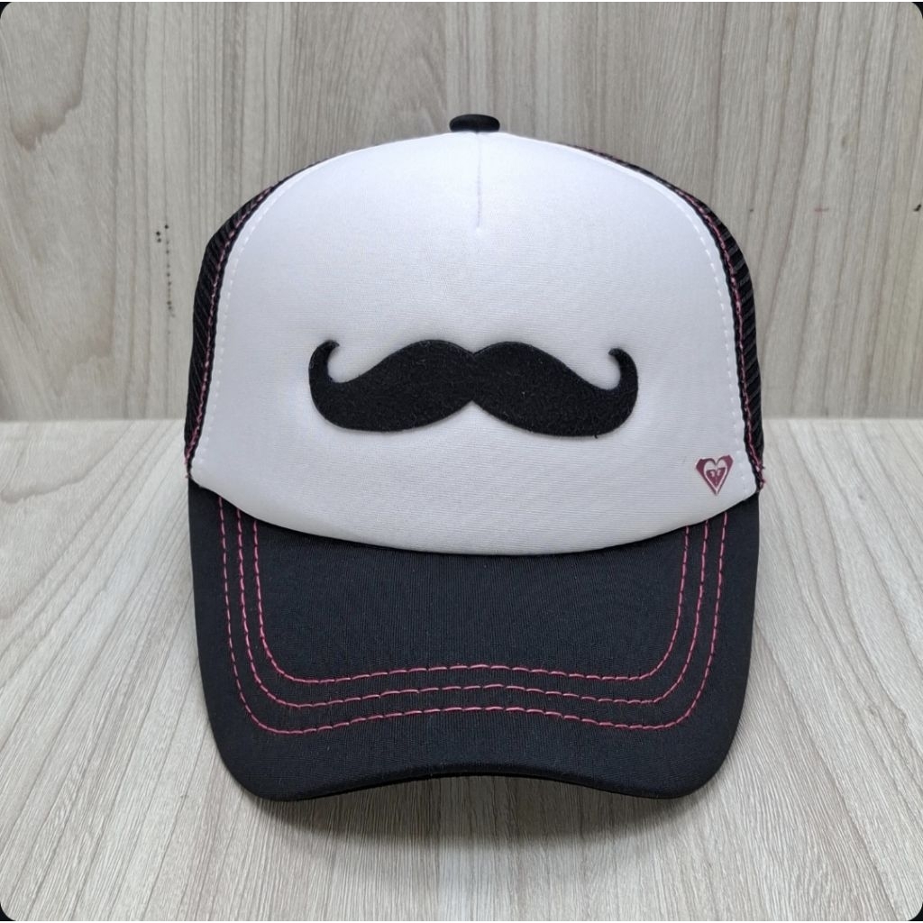 Topi Trucker Roxy, Stelan Snap Button