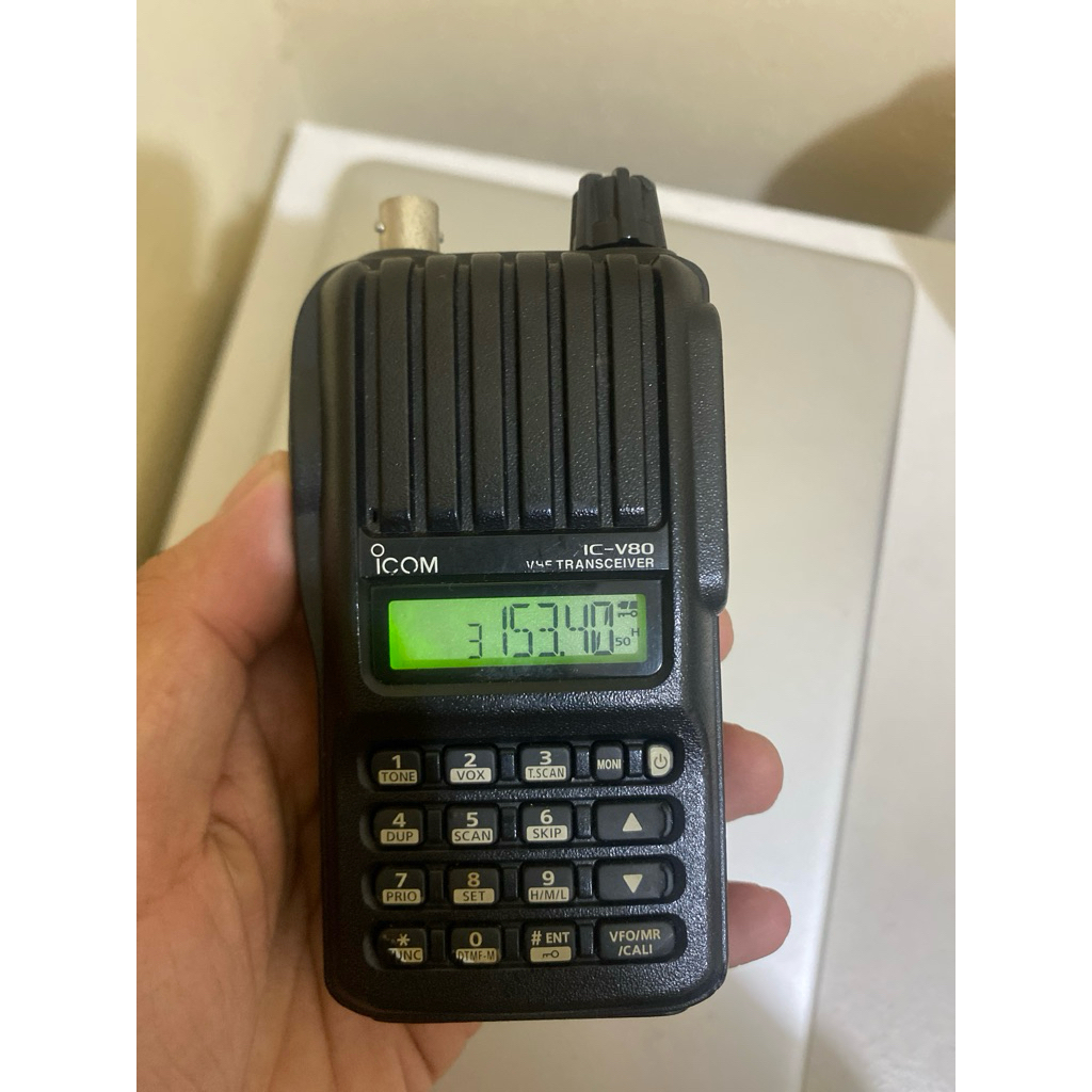Icom v80 ori japan