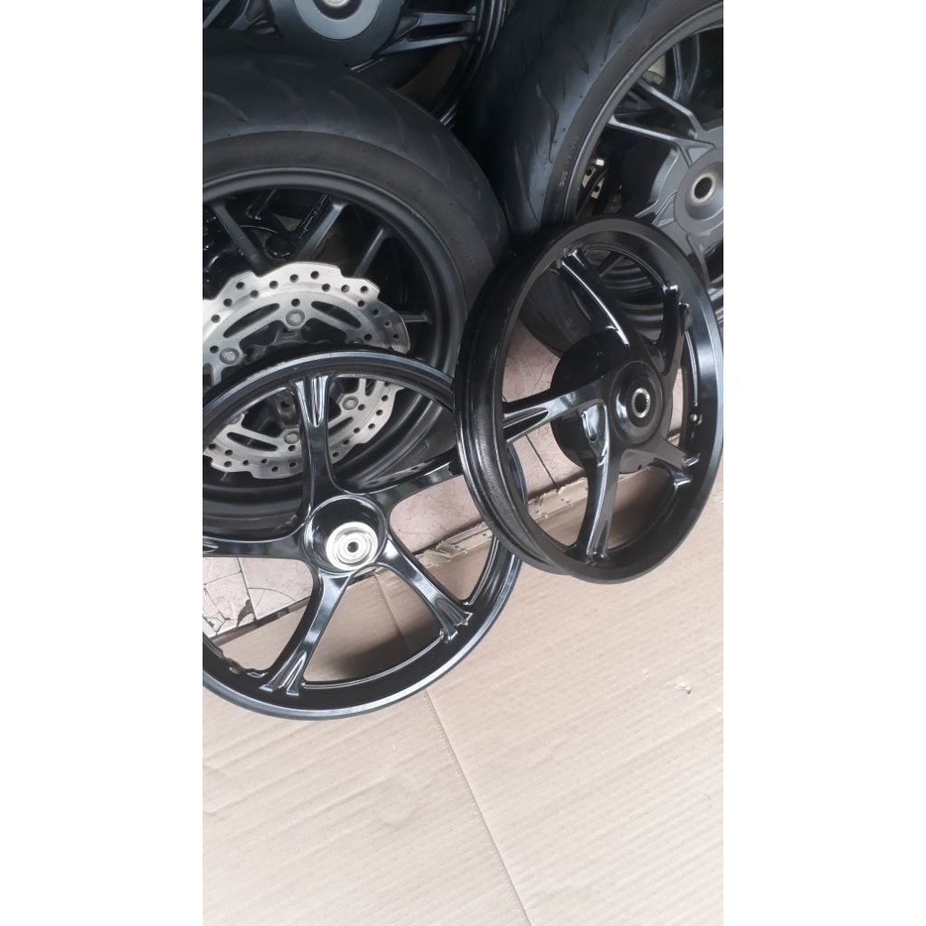 VELG RACING ORIGINAL YAMAHA MIO M3 VELG RESING YAMAHA MIO M3 ORIGINAL YAMAHA.