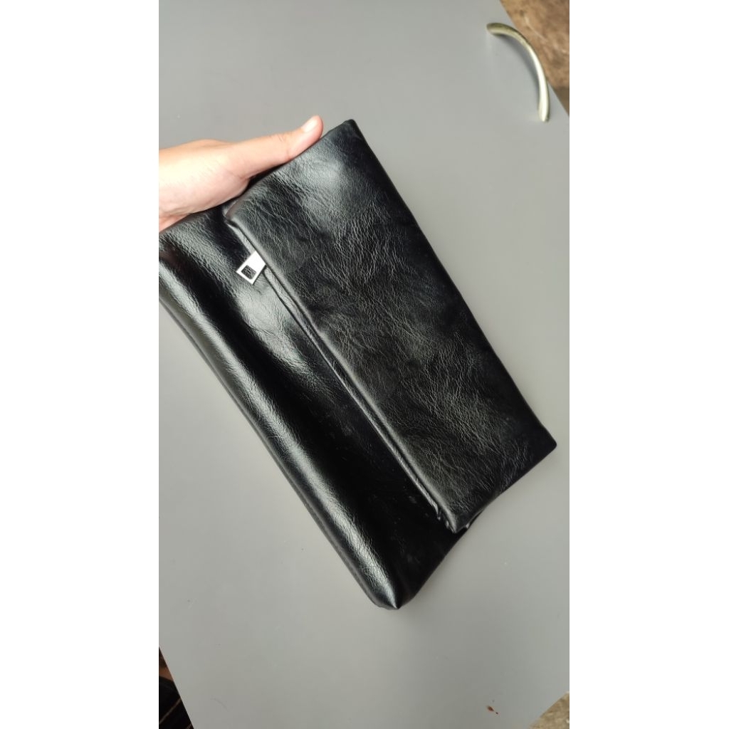 preloved handbag tas tangan pouch hitam kulit clutch