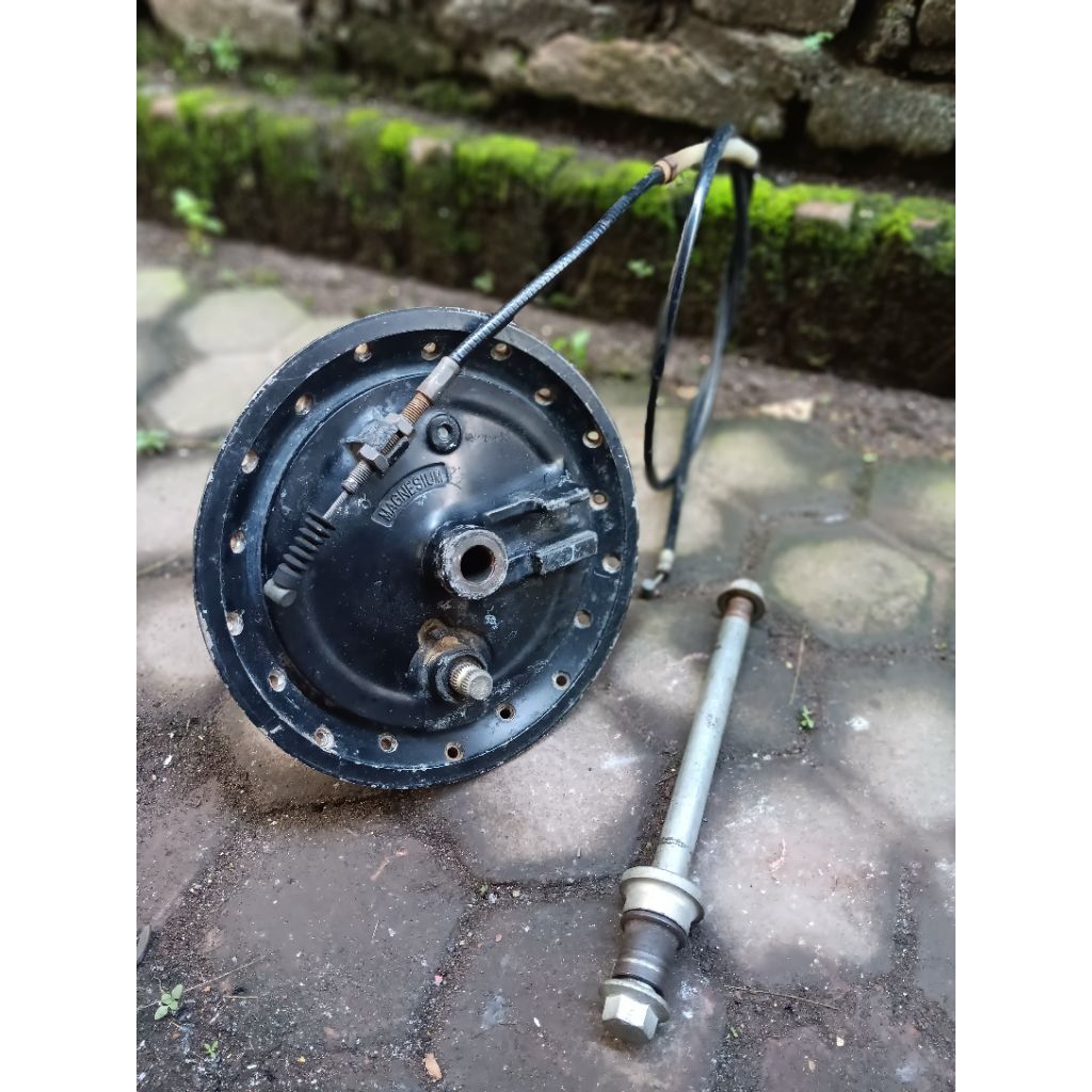 tromol depan Honda XL XLR 250