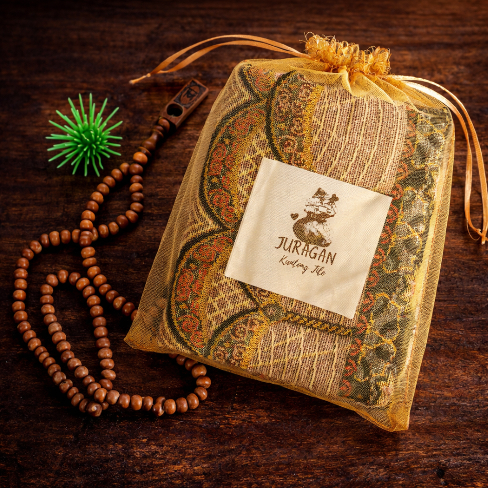 Kantong Tile Sajadah - Ukuran 18x25 cm - Sarung Tile Serut - Tile Hampers