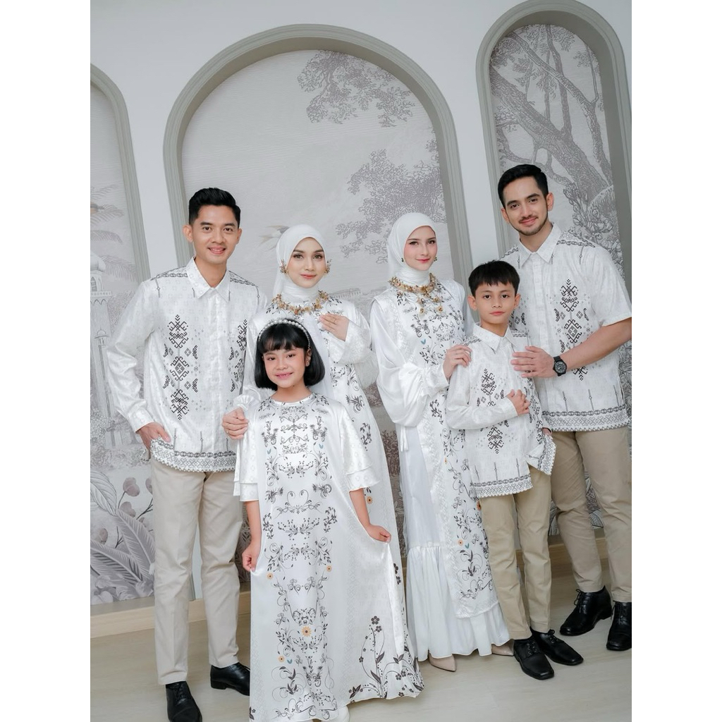 Elv Label Olivia Family Set