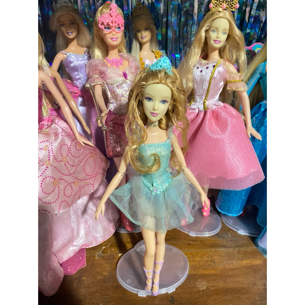 HADLEY Barbie 12 Dancing Princesses (Preloved)