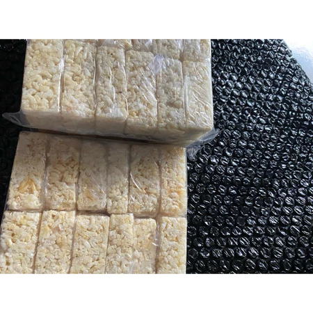 Brondong Jipang Beras Ketan Kemasan 1 Pack Isi 12 Pcs Biji Cemilan Makanan Ringan Khas Purworejo