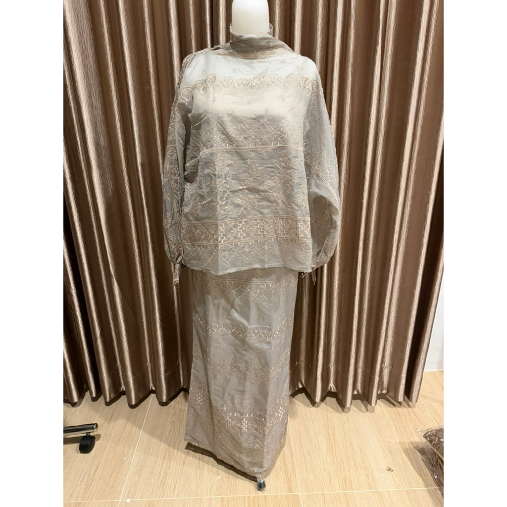 [BAJU LEBARAN] SET ROK MELAYU BORDIR