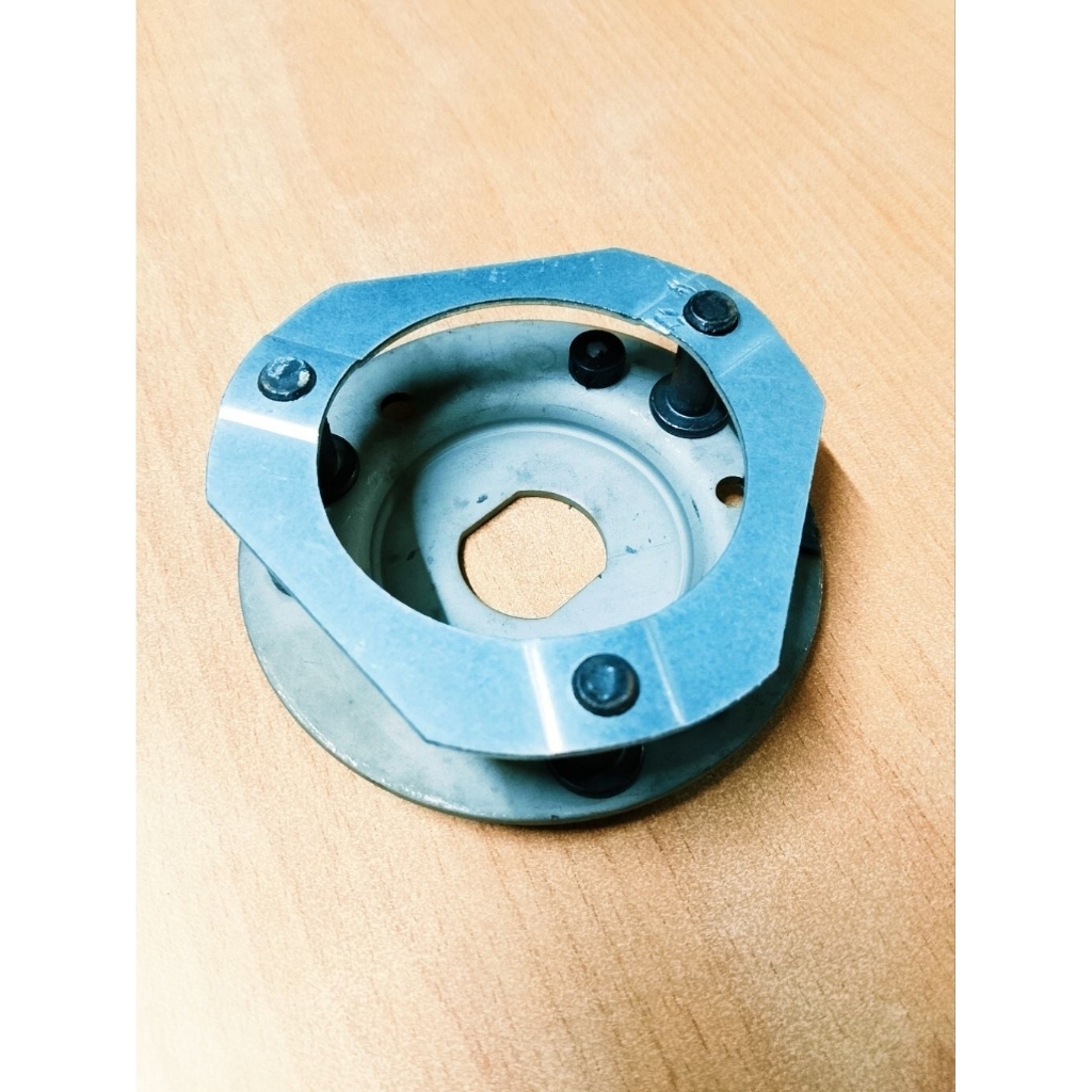 Dudukan tatakan kampas ganda NPP Suzuki Spin 125 Hayate skywive skydive Produk berkualitas