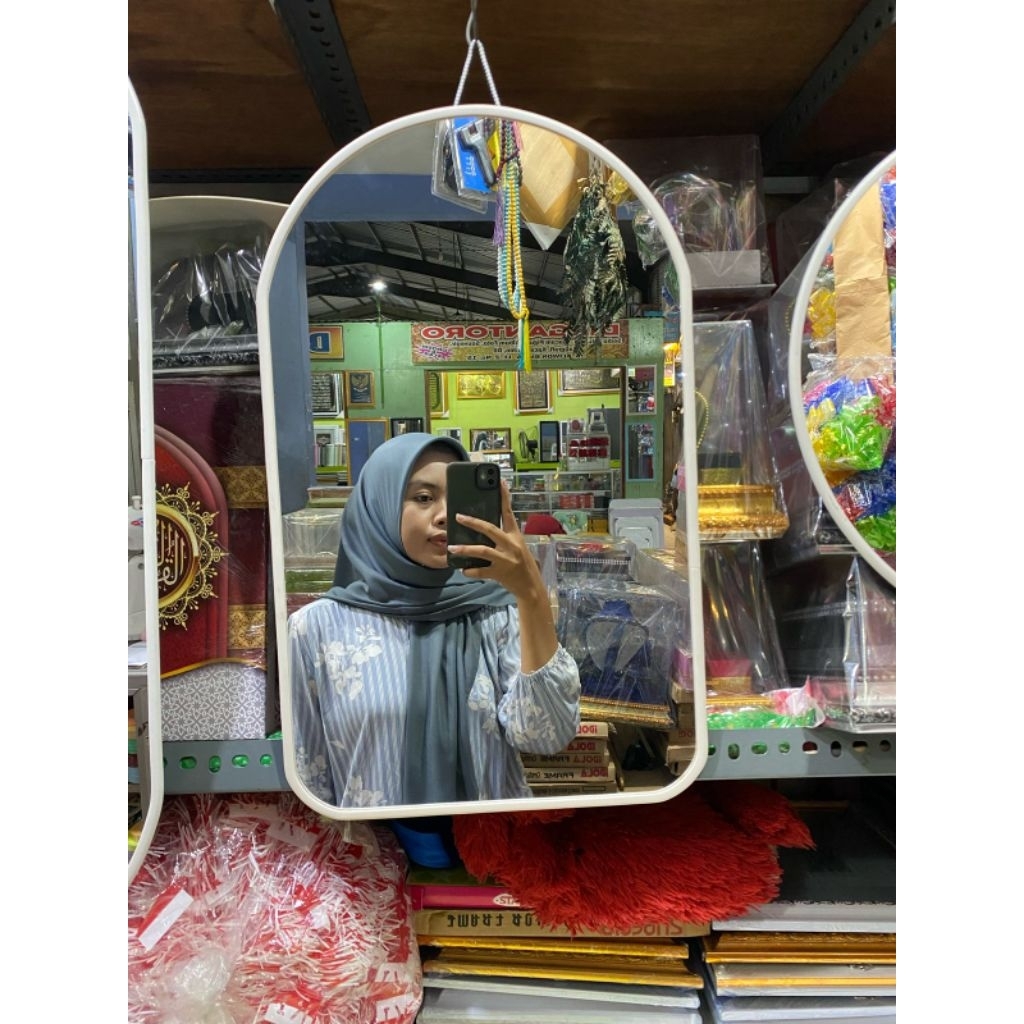 CERMIN  DINDING OVAL 30X50 / CERMIN GANTUNG / CERMIN TEMPEL / CERMIN RIAS / CERMIN LUCU / CERMIN MAK