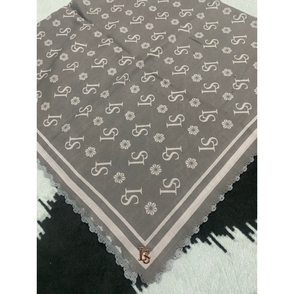 Preloved La Sabelle Sharjah Series