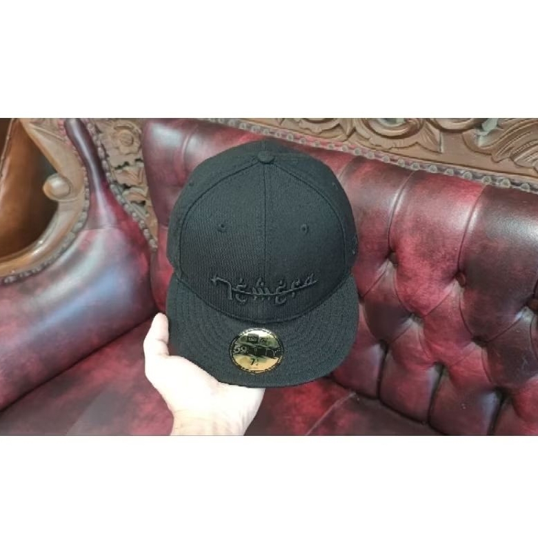 Topi New Era Arabic 7¼ Original