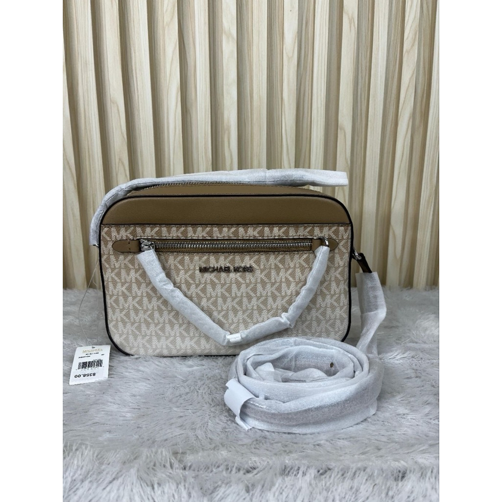 Jet Set Chain Camera Bag MK