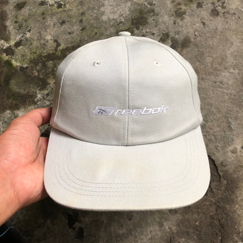 Topi Bekas Second Reebok Katun