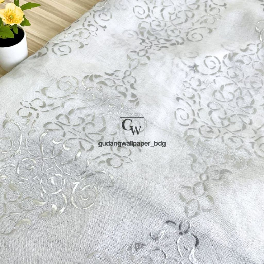 Kain Vitrase Gorden Premium Amora Klasik Bordir Turkey Motif Sulur Warna Putih