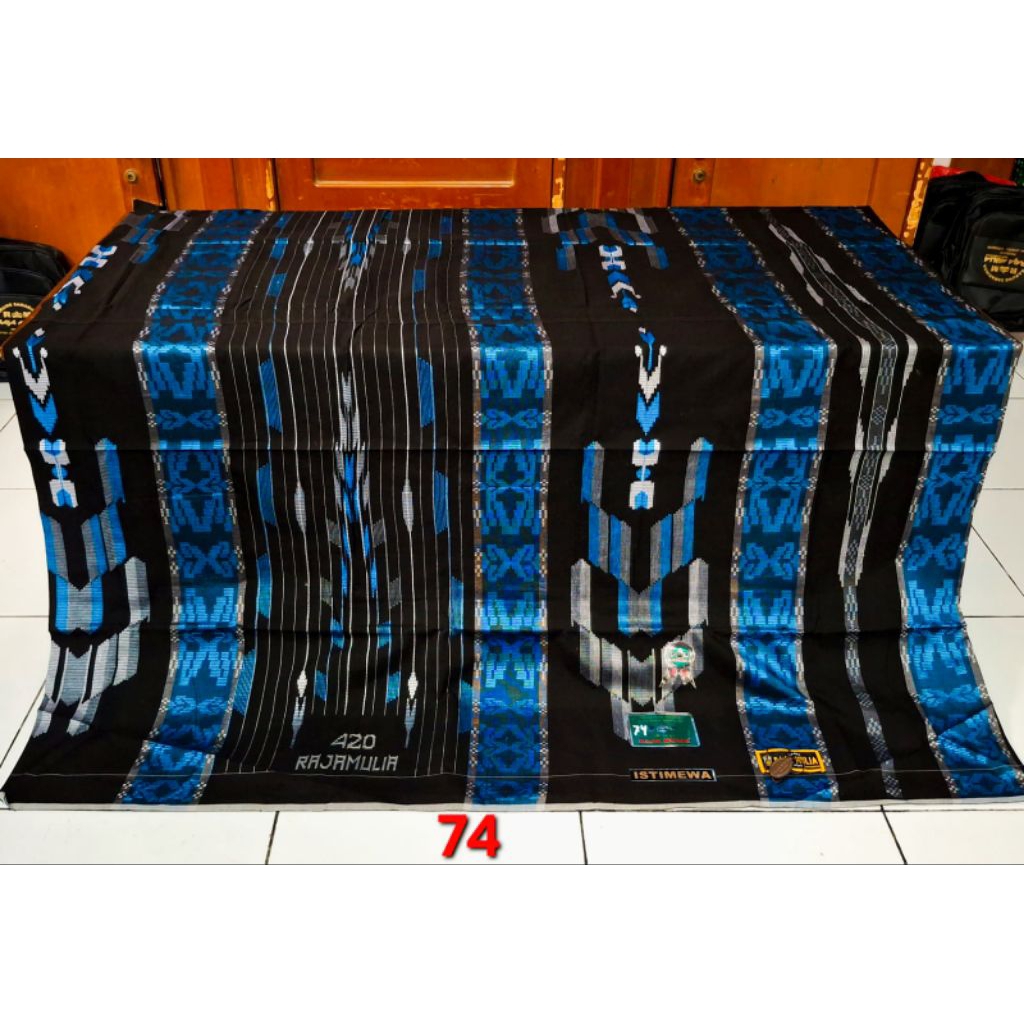 Raja mulia 420 sutra, sarung raja mulia