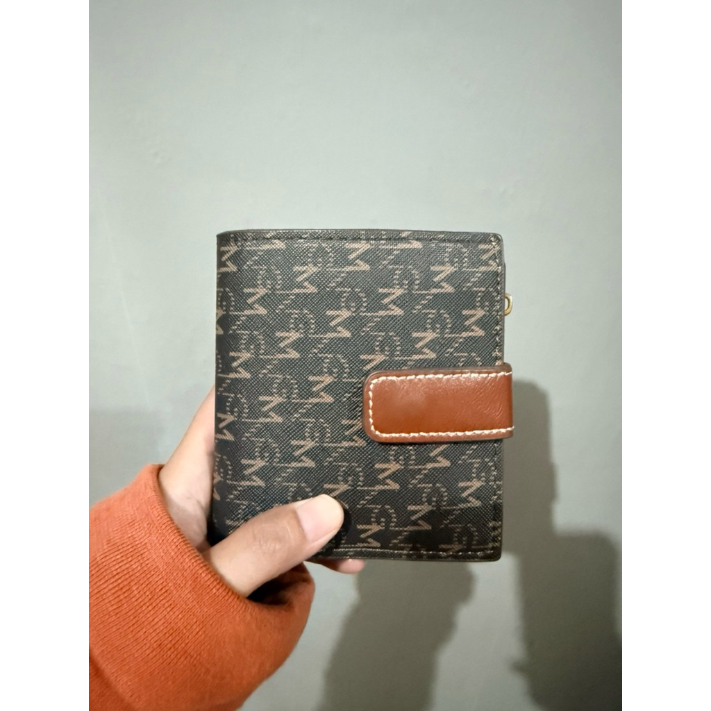 Dompet lipat wanita MANGO Defect