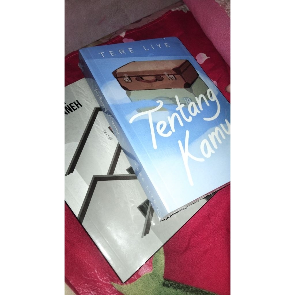 tentang kamu & teka teki rumah aneh preloved [READ DESK]