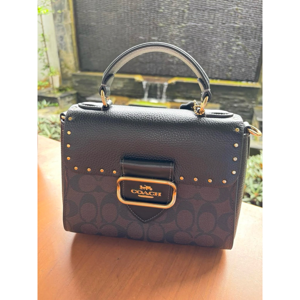 Preloved coach morgan