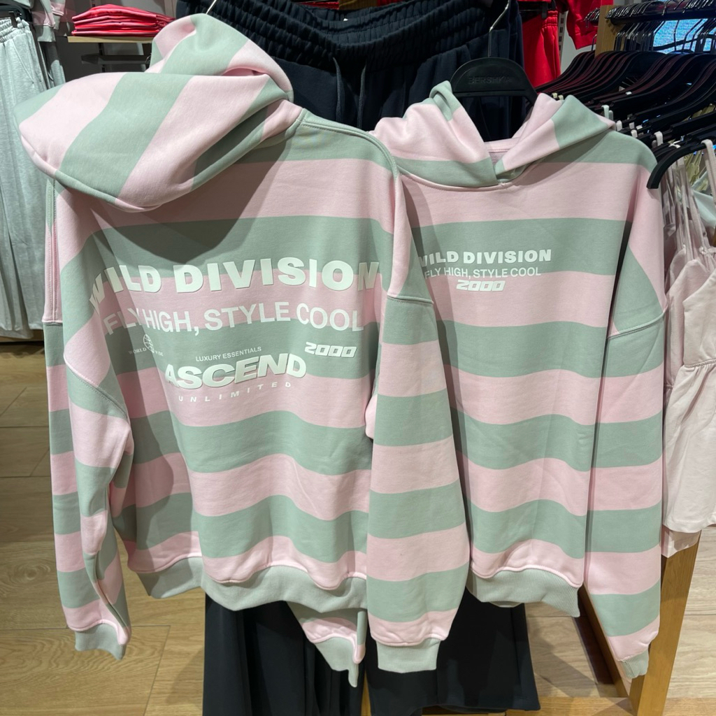 Hoodie BERSHKA Women Jastip (jasa titip)