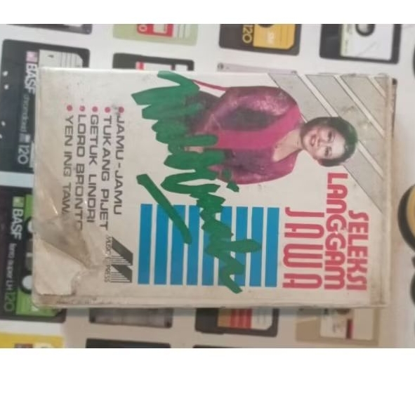 kaset pita waljinah seleksi langgam jawa