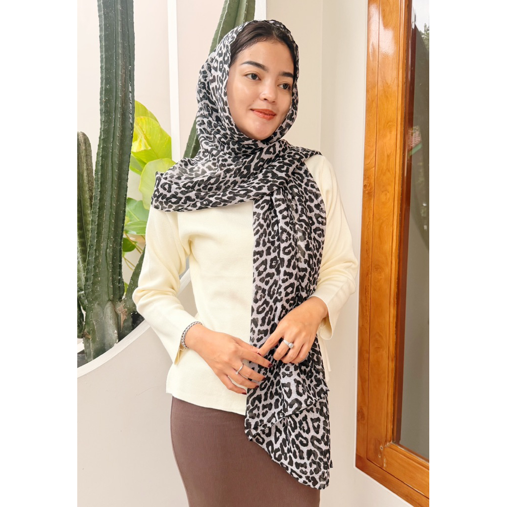 PASHMINA MOTIF MACAN TUTUL 180x75 LEOPARD JAHIT TEPI SLENDANG WANITA SELENDANG CEWE LION CERUTY PREM