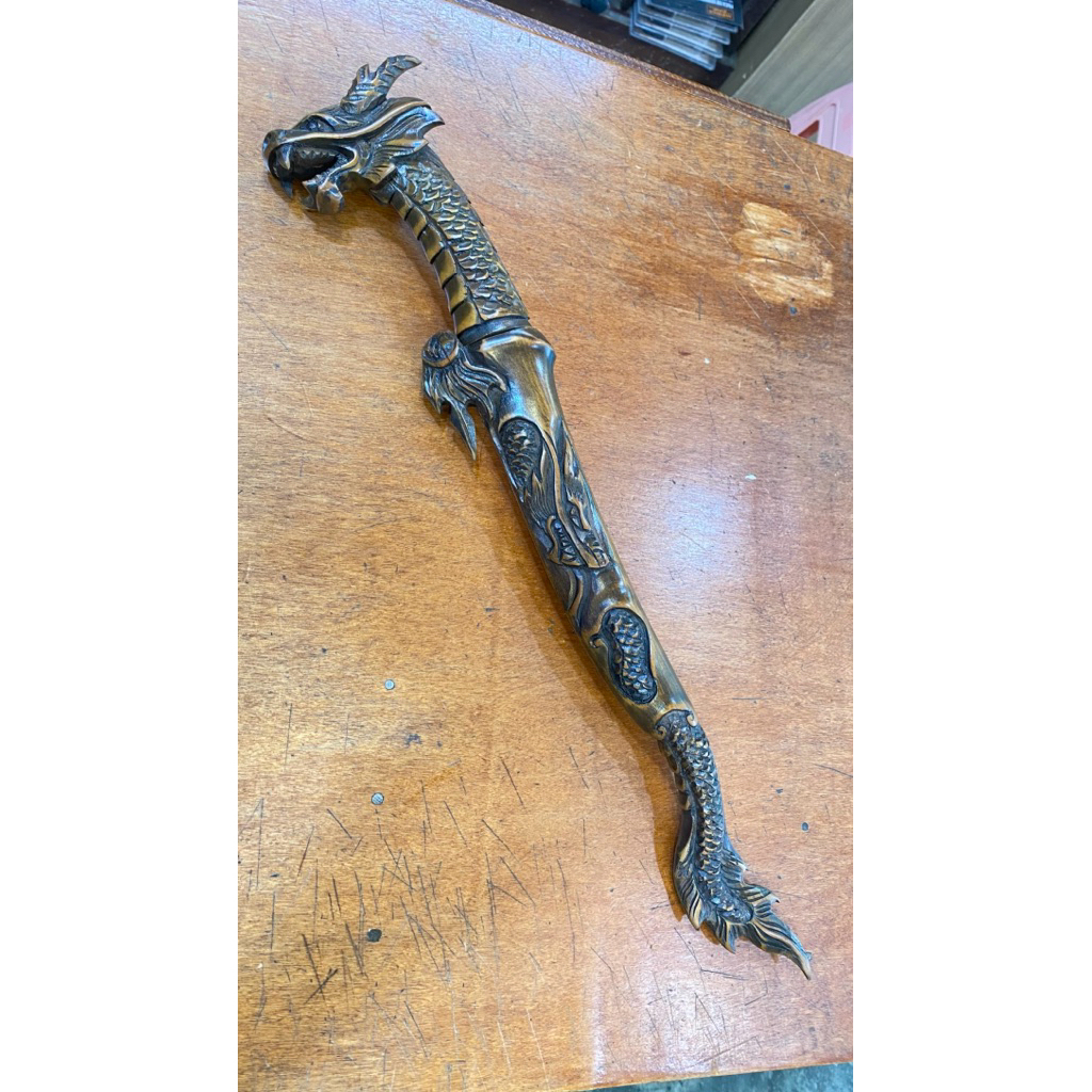 hiasan dinding/pajangan dinding/ukiran kayu motif naga handmade ukiran halus