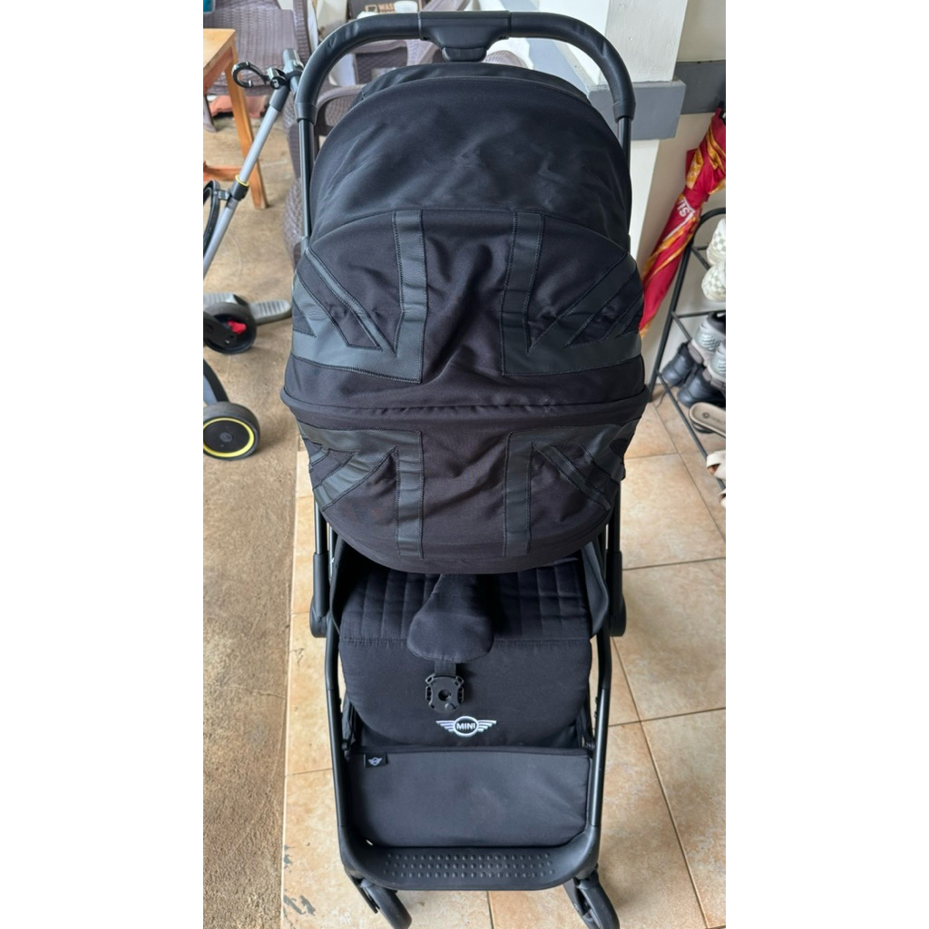 Preloved Easywalker Mini Buggy Turn 2